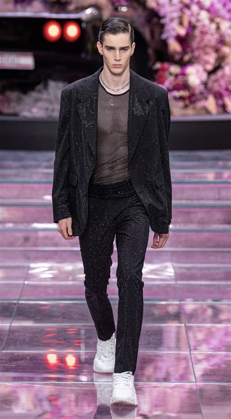 versace men's spring summer 2020|VERSACE MEN'S SPRING.